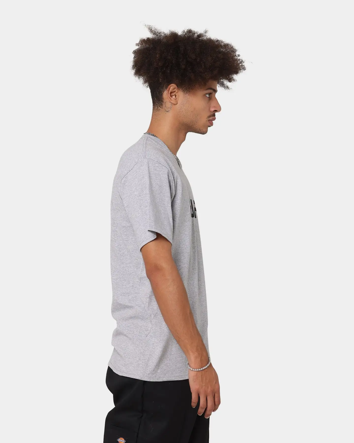 Huf Essentials OG Logo T-Shirt Grey Heather - Image 5