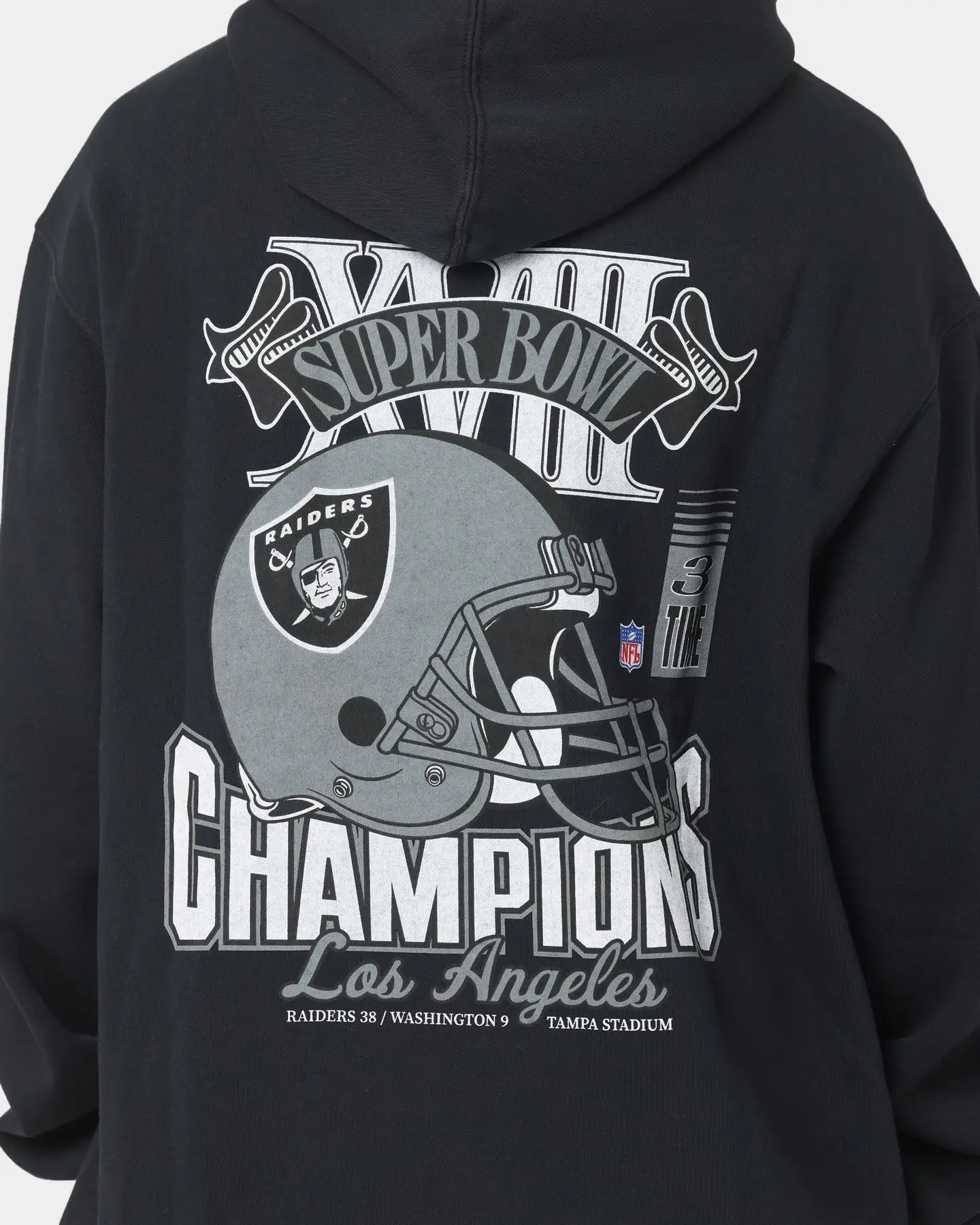 Mitchell & Ness Las Vegas Raiders Vintage Superbowl Hoodie Faded Black - Image 4
