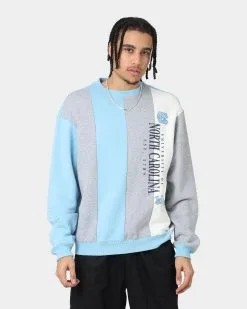 NATIONAL COLLEGIATE ATHLETIC ASSC National Collegiate Athletic Association UNC Tar Heels Vert Panel Crewneck Light Blue