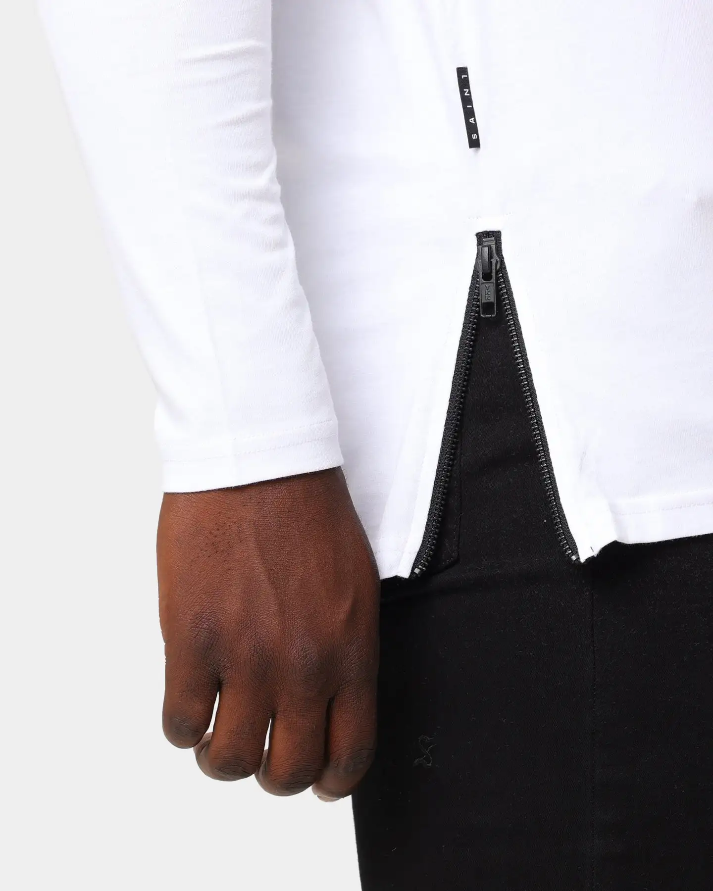 Saint Morta Homage Drop Tail Long Sleeve T-Shirt White/Black - Image 7