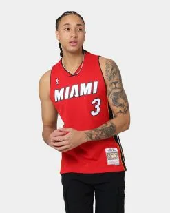 Mitchell & Ness Miami Heat Dwayne Wade #3 '05-'06 Road Jersey Red