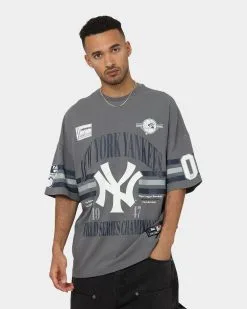 Majestic Athletic New York Yankees Champion Arch Stripe Oversized T-Shirt Gunmetal Grey