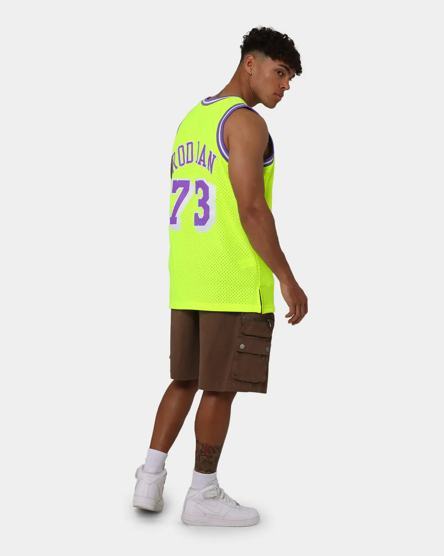 Mitchell & Ness Dennis Rodman Los Angeles Lakers '98-'99 Neon Jersey Neon Yellow - Image 8