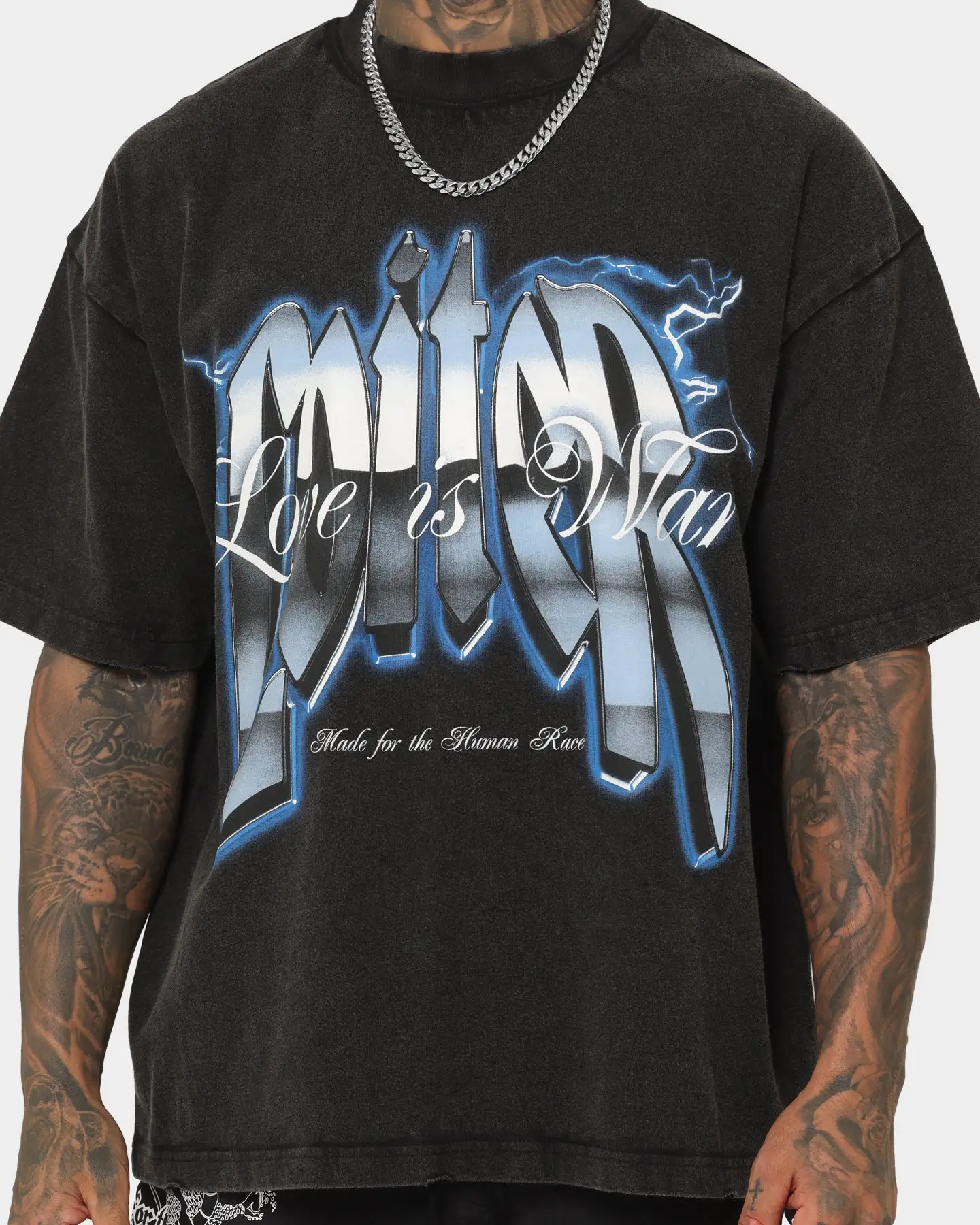 Loiter Love Is War Vintage T-Shirt Vintage Black - Image 3