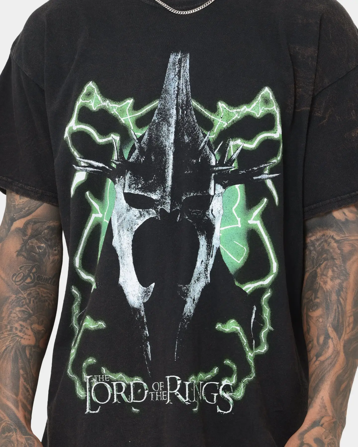 American Thrift X Lord Of The Rings Witch Kings Of Angmar Vintage T-Shirt Washed Black - Image 4