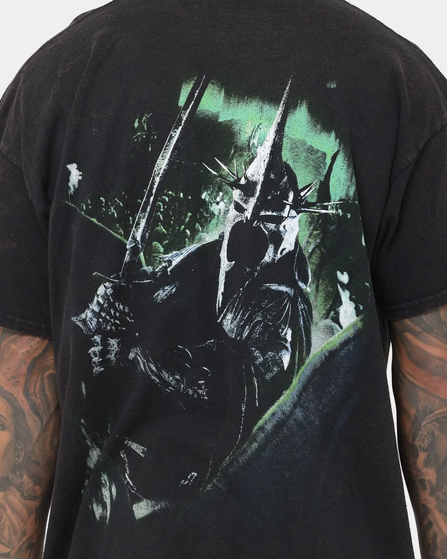 American Thrift X Lord Of The Rings Witch Kings Of Angmar Vintage T-Shirt Washed Black - Image 5