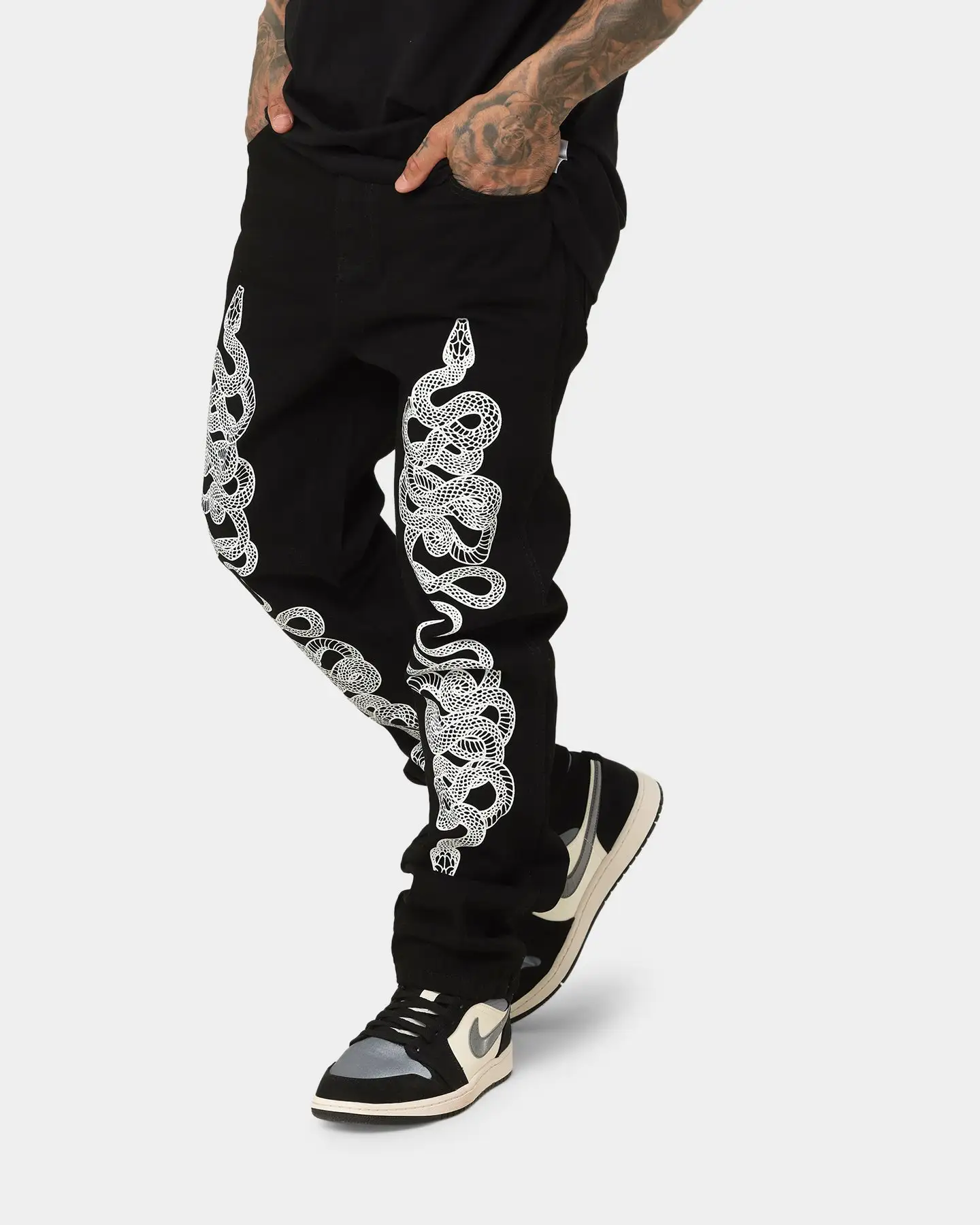 Saint Morta Death Adder Relaxed Jeans Black - Image 8