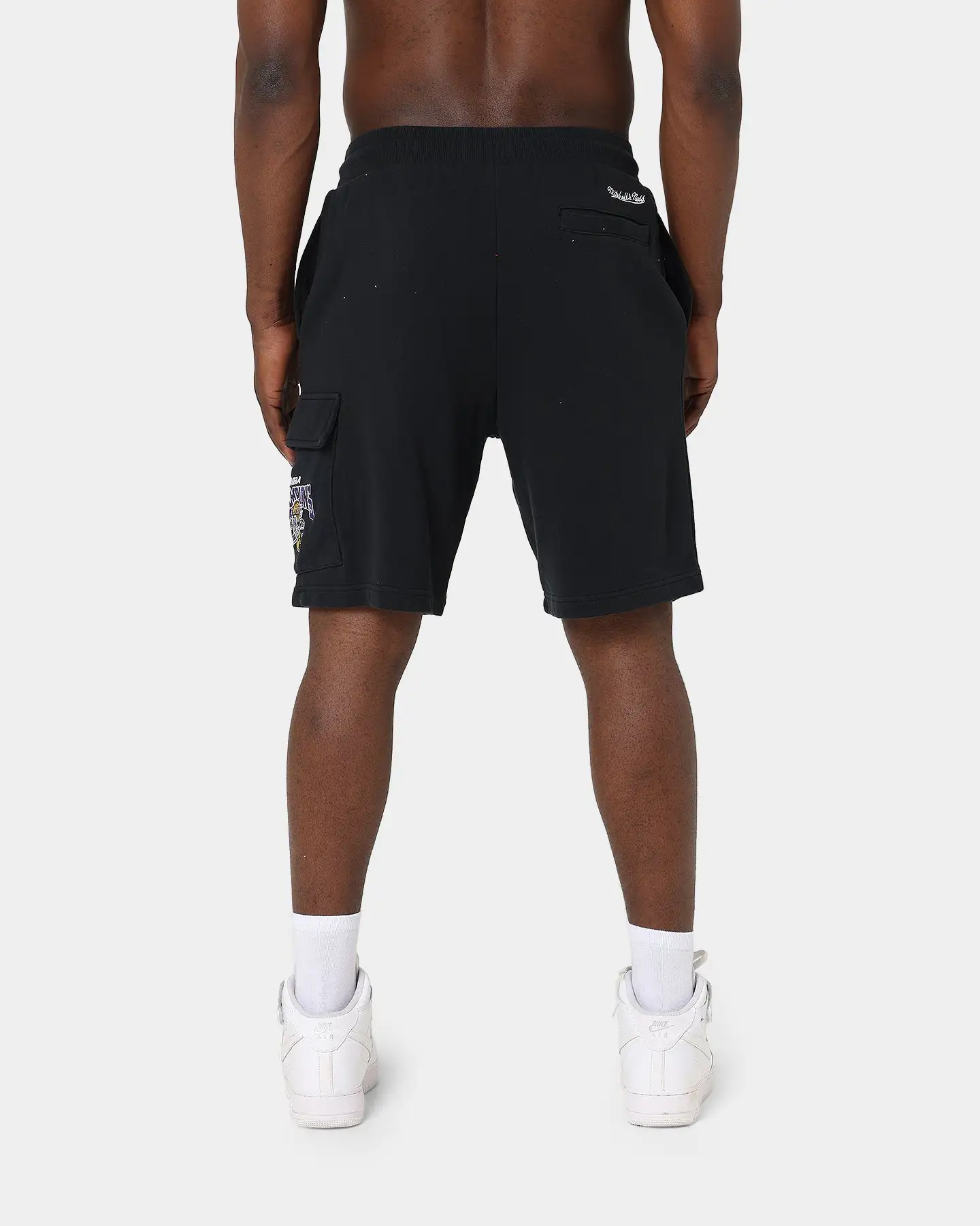 Mitchell & Ness Los Angeles Lakers Cargo Shorts Black - Image 4