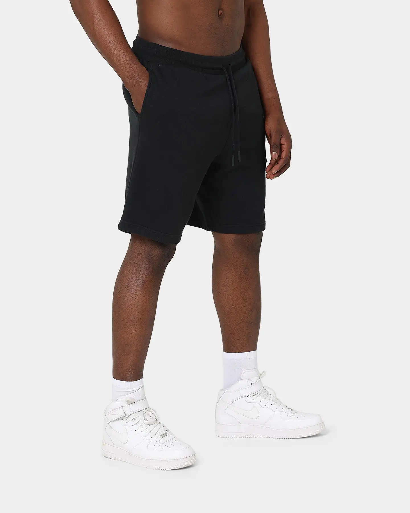 Mitchell & Ness Los Angeles Lakers Cargo Shorts Black - Image 5