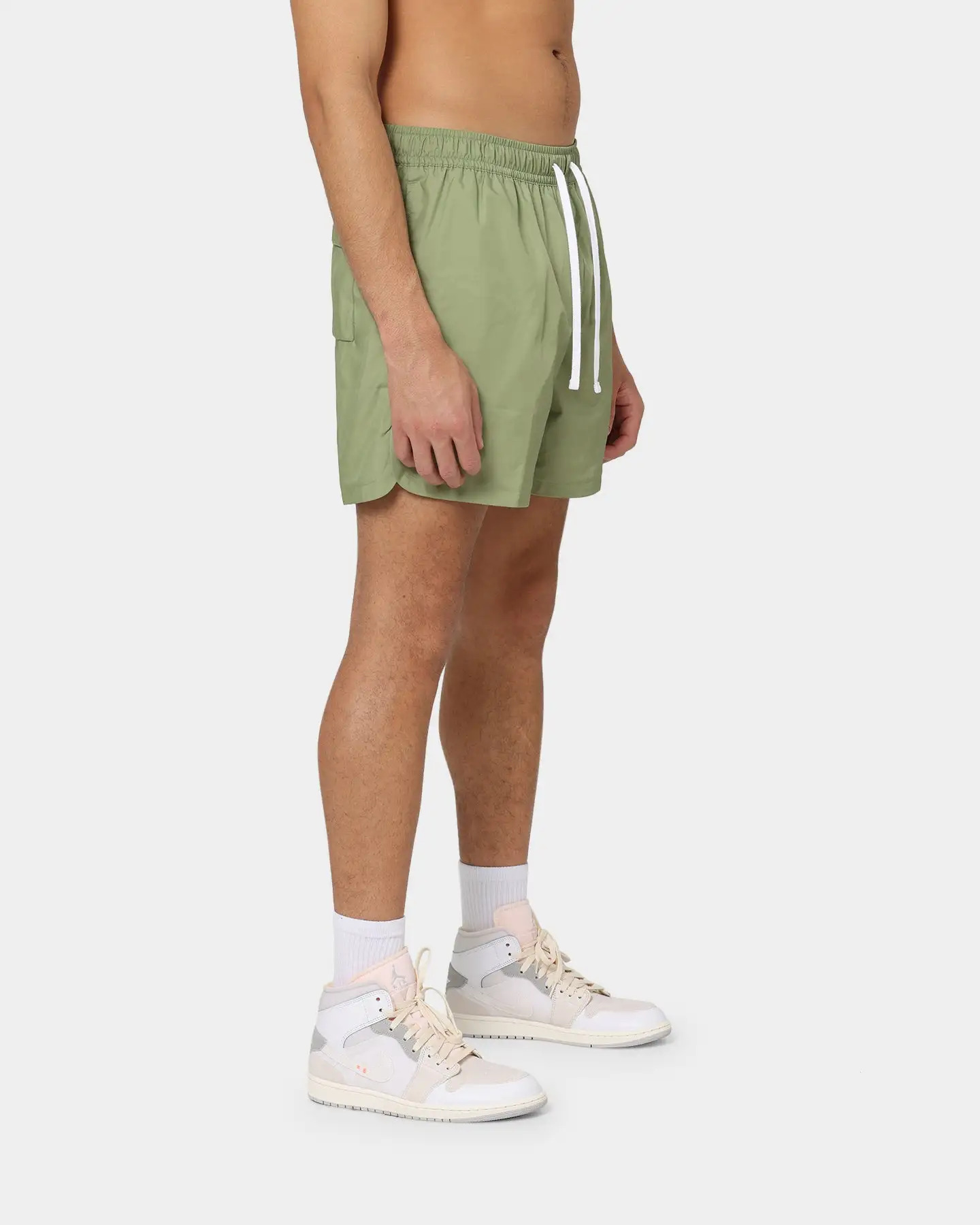 Nike Sportswear Sport Essentials Woven Lined Flow Shorts Alligator/White - Image 5