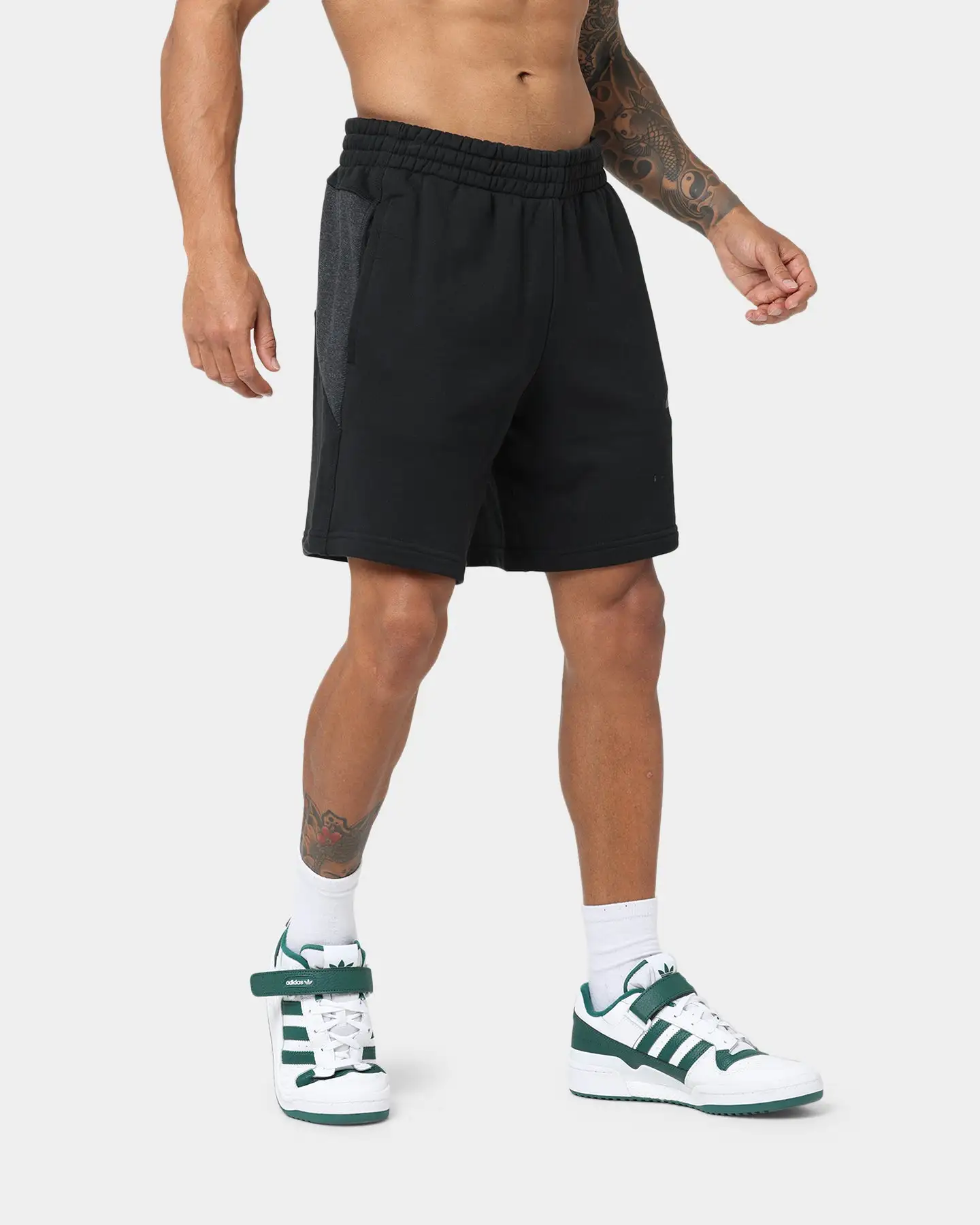 Adidas R.Y.V. Essential Shorts Black - Image 5