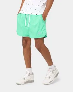Nike Club Woven Lined Flow Shorts Light Menta