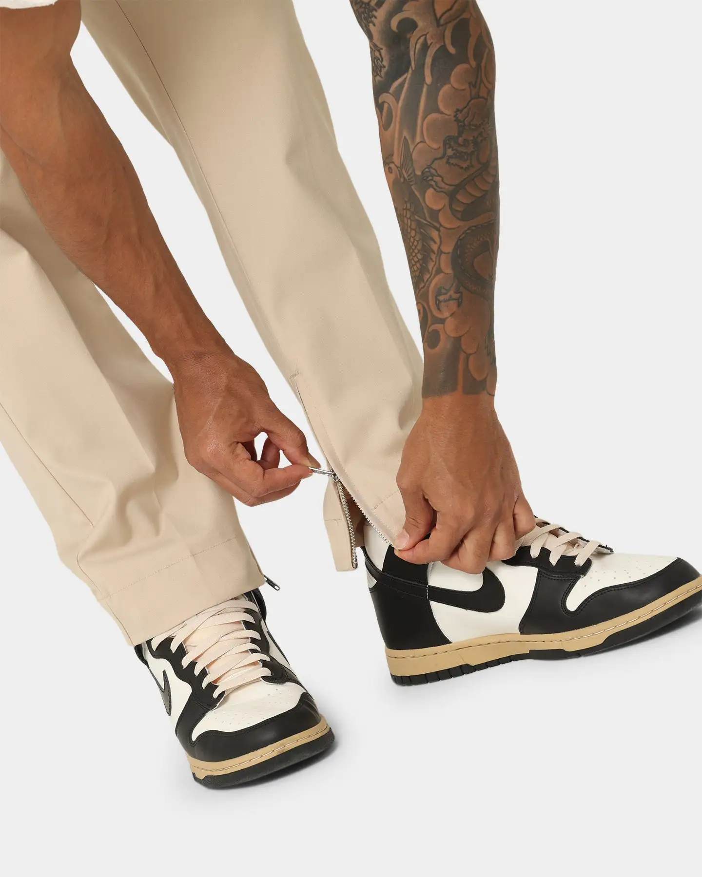 404 Heritage Zip Trouser Stone - Image 3