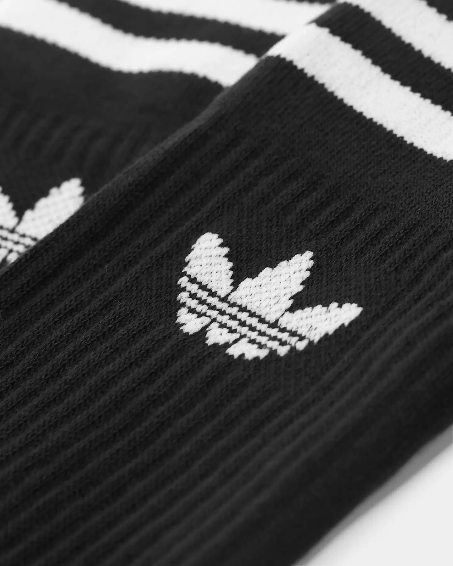 Adidas Solid Crew Sock 3 Pack Black/White - Image 4