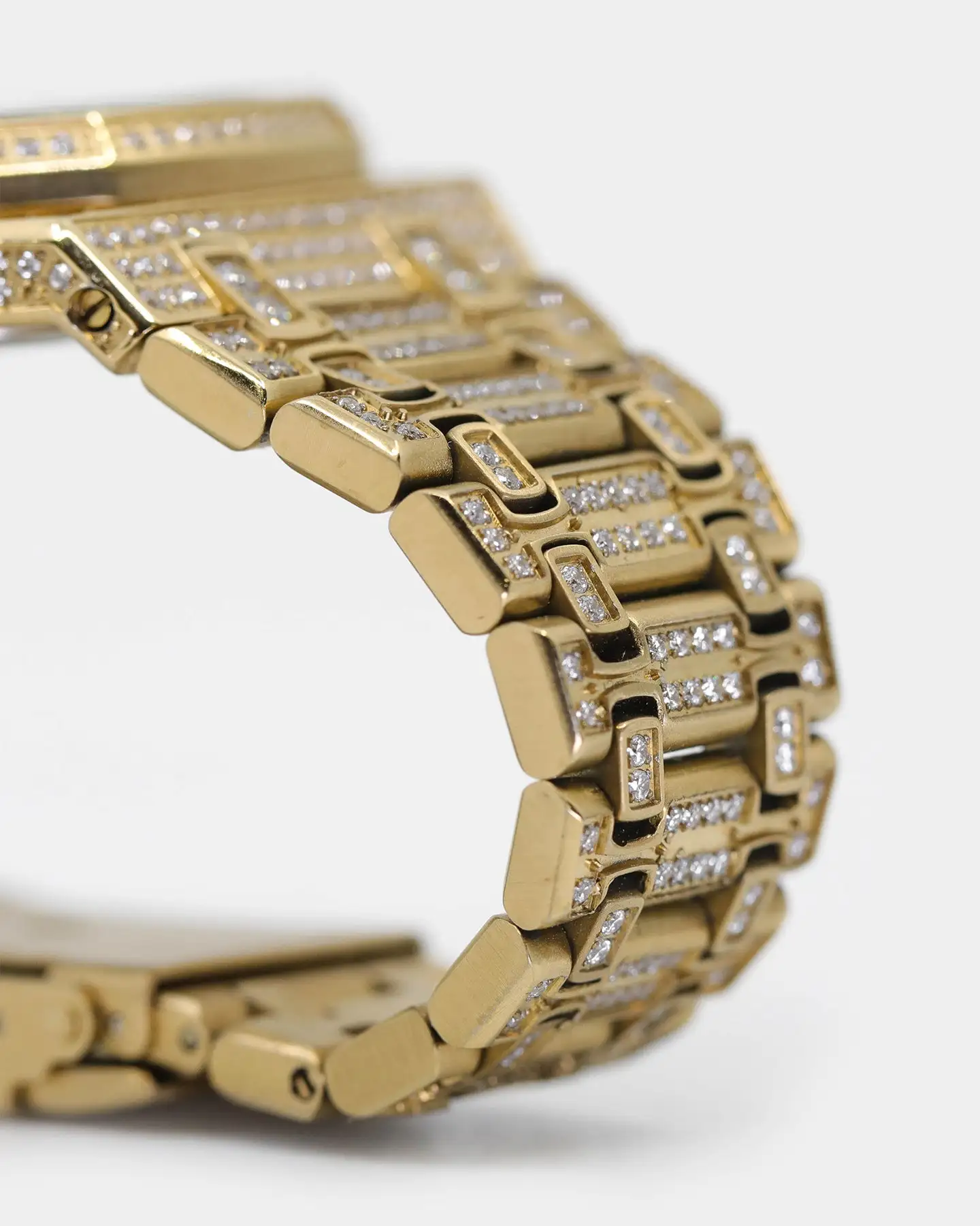 Saint Morta Medio Premierre Watch Iced Gold - Image 8