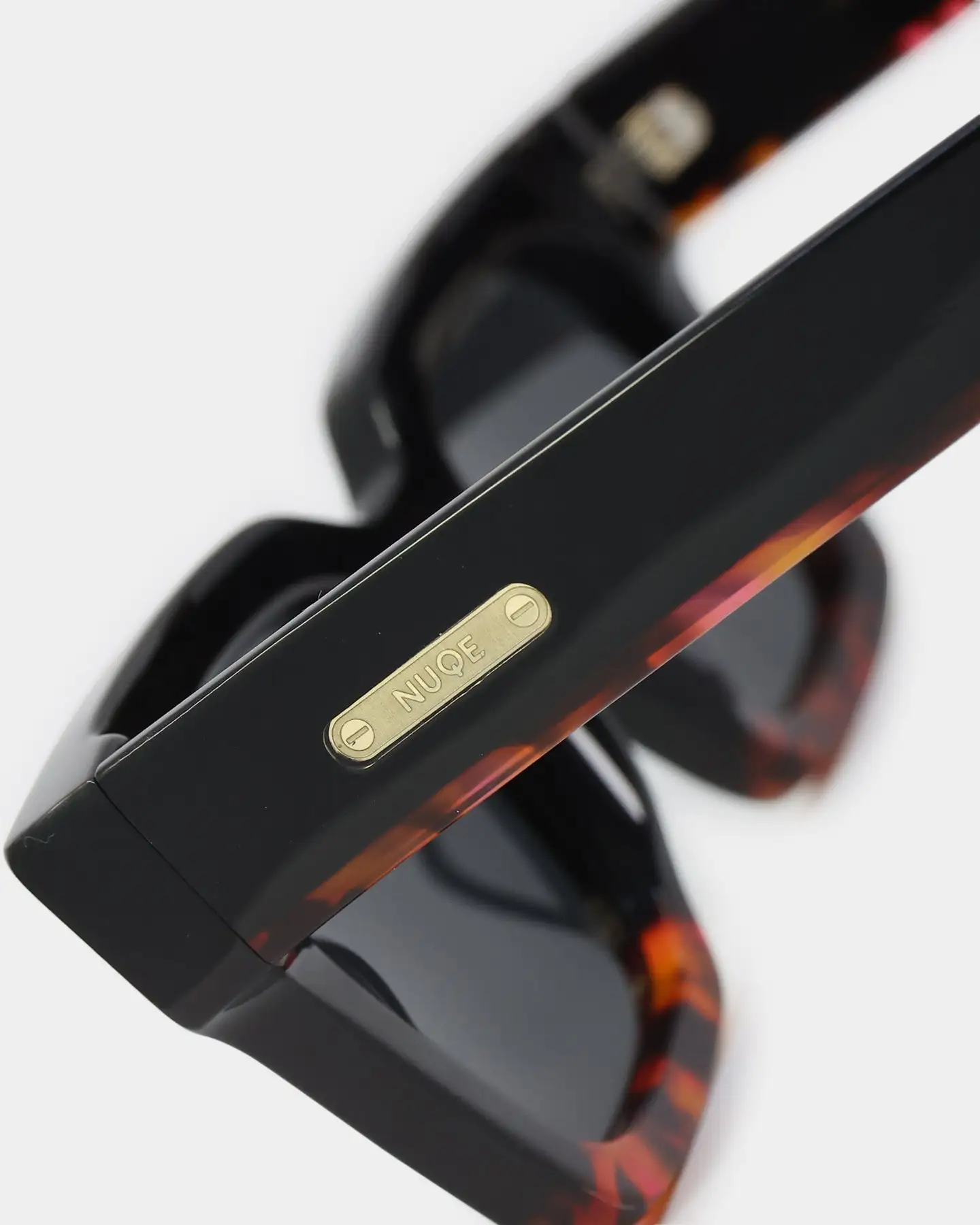 NUQE Jones XL Sunglasses Black/Tortoise - Image 6