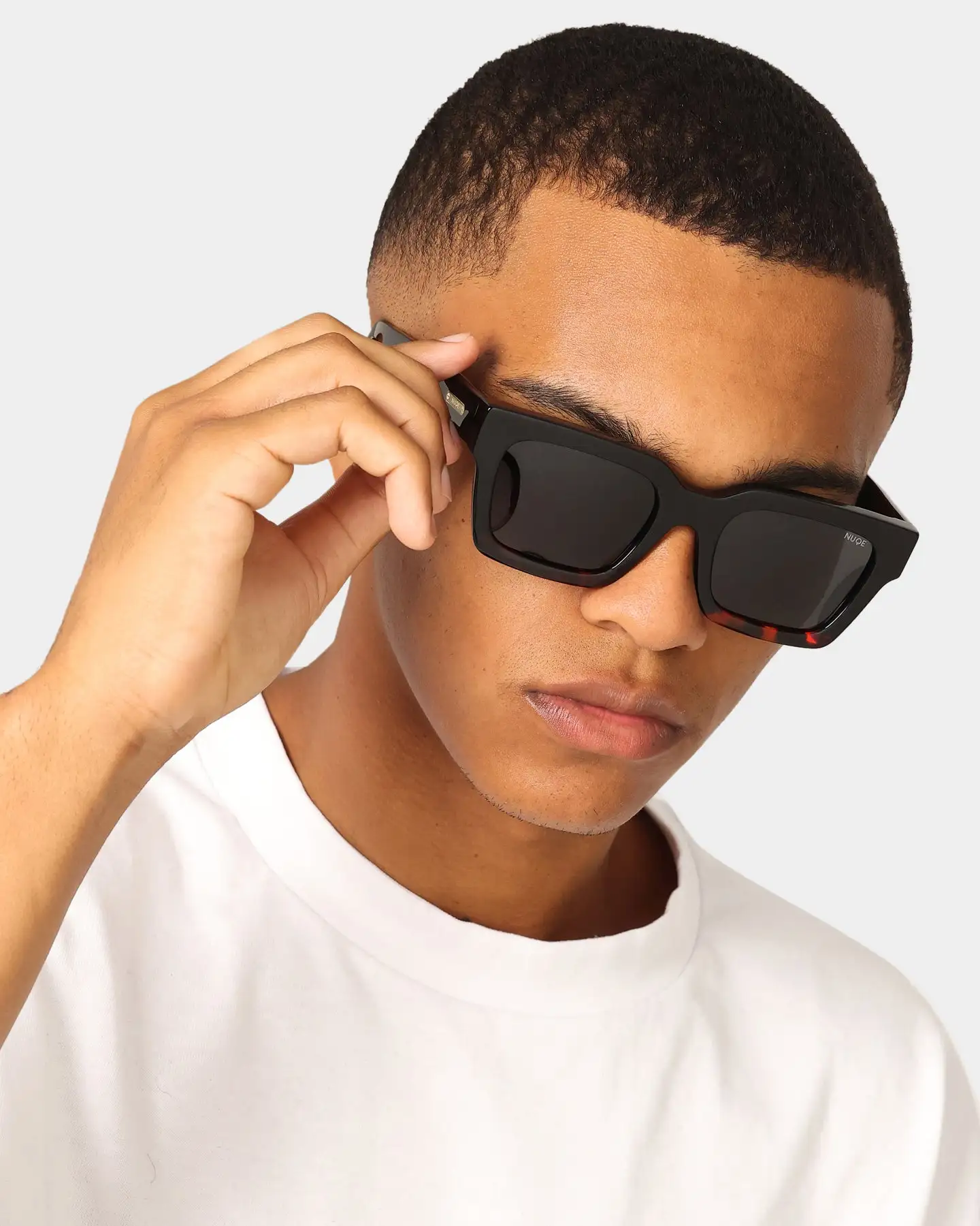 NUQE Jones XL Sunglasses Black/Tortoise - Image 3