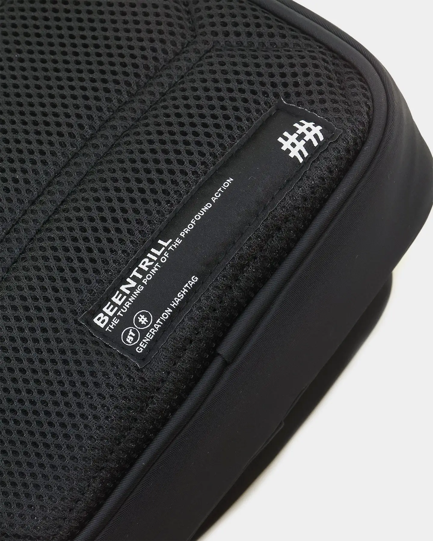 BEEN TRILL BEENTRILL Circuitry Shoulder Bag Black/Yellow - Image 12