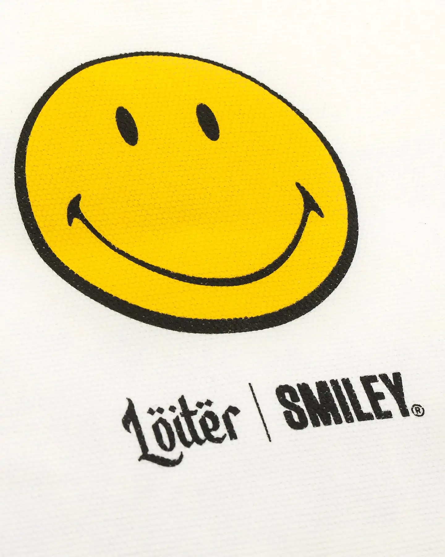 Loiter X Smiley Smiley Tote Bag White - Image 5
