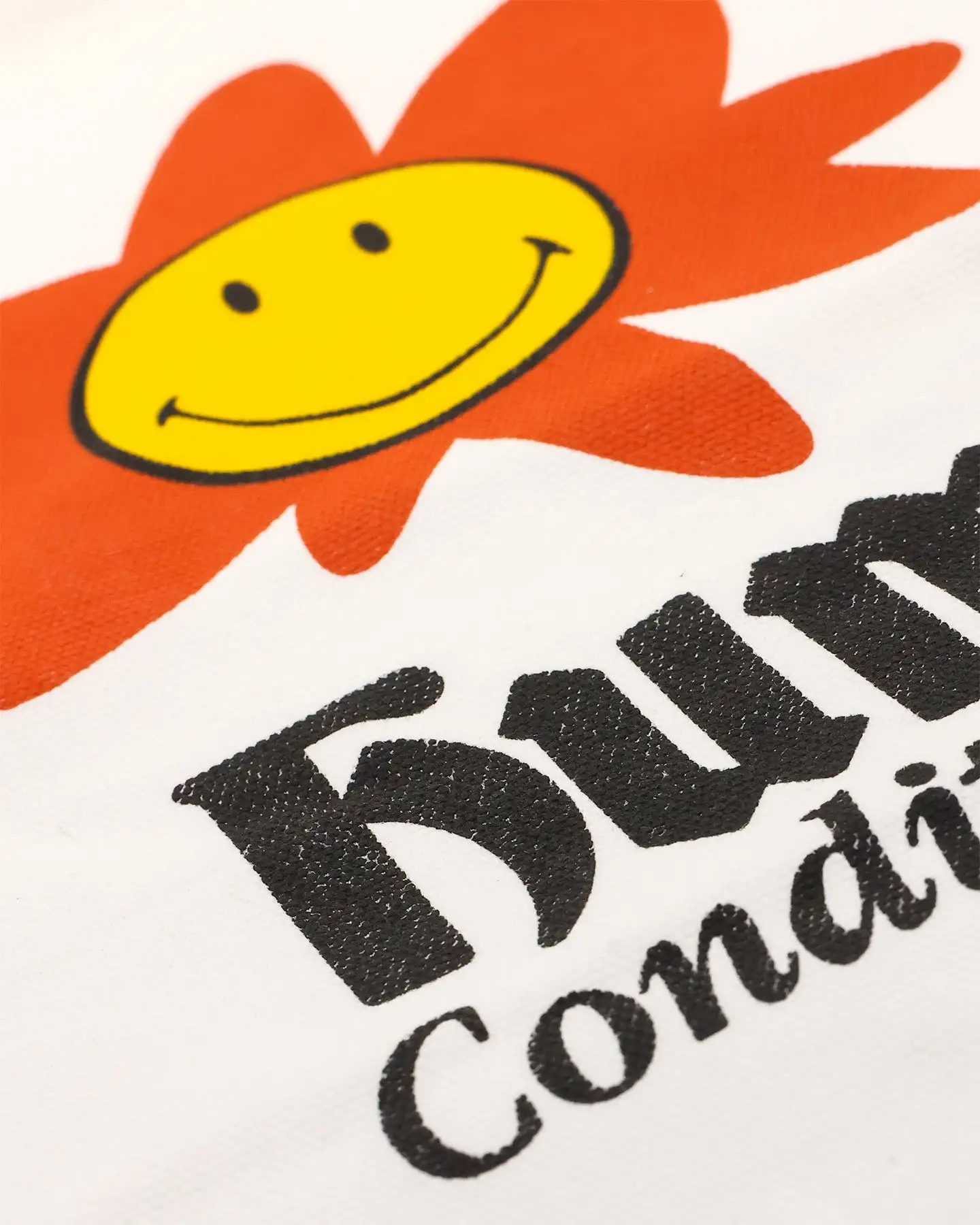 Loiter X Smiley Smiley Tote Bag White - Image 9