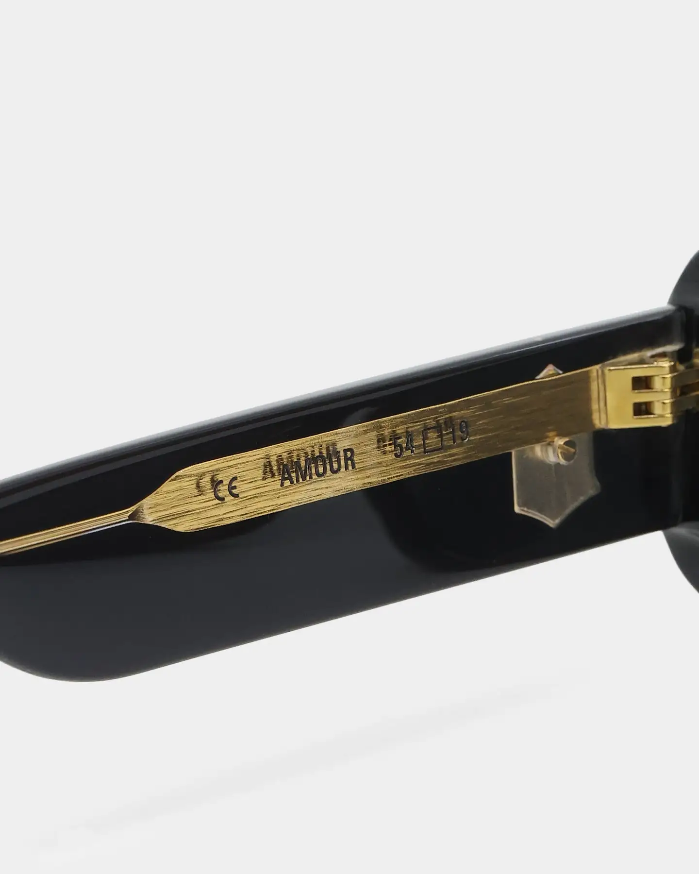 James Oro Black Amour Sunglasses Black - Image 8