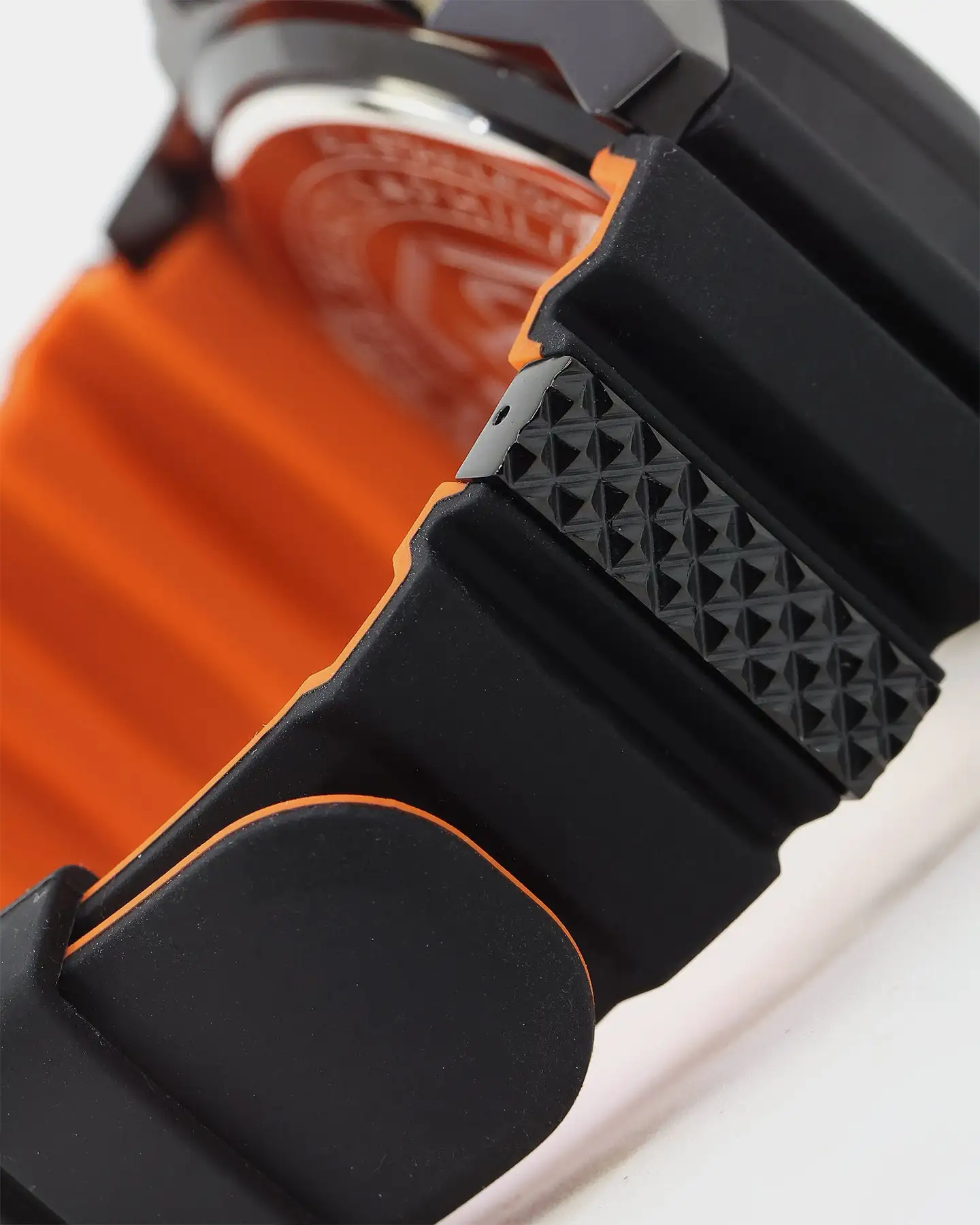 Philipp Plein The $kull Crystal Watch Black/Rainbow - Image 11