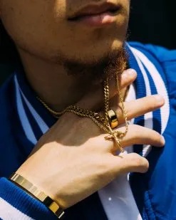 NXS Crucifix Pendant Gold