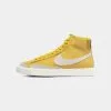 Nike Blazer Mid '77 Vivid Sulfur/Sail/White