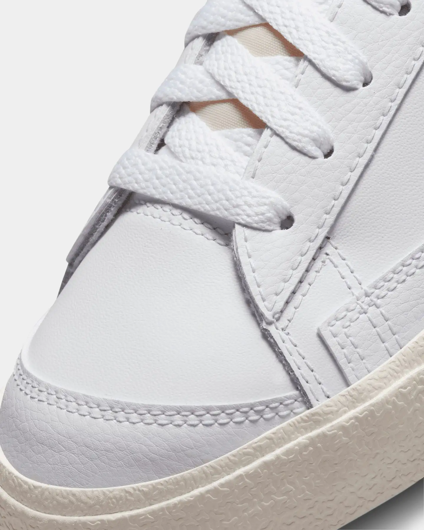 Nike Blazer Low '77 Premium "Tartan" White/Stadium Green - Image 6