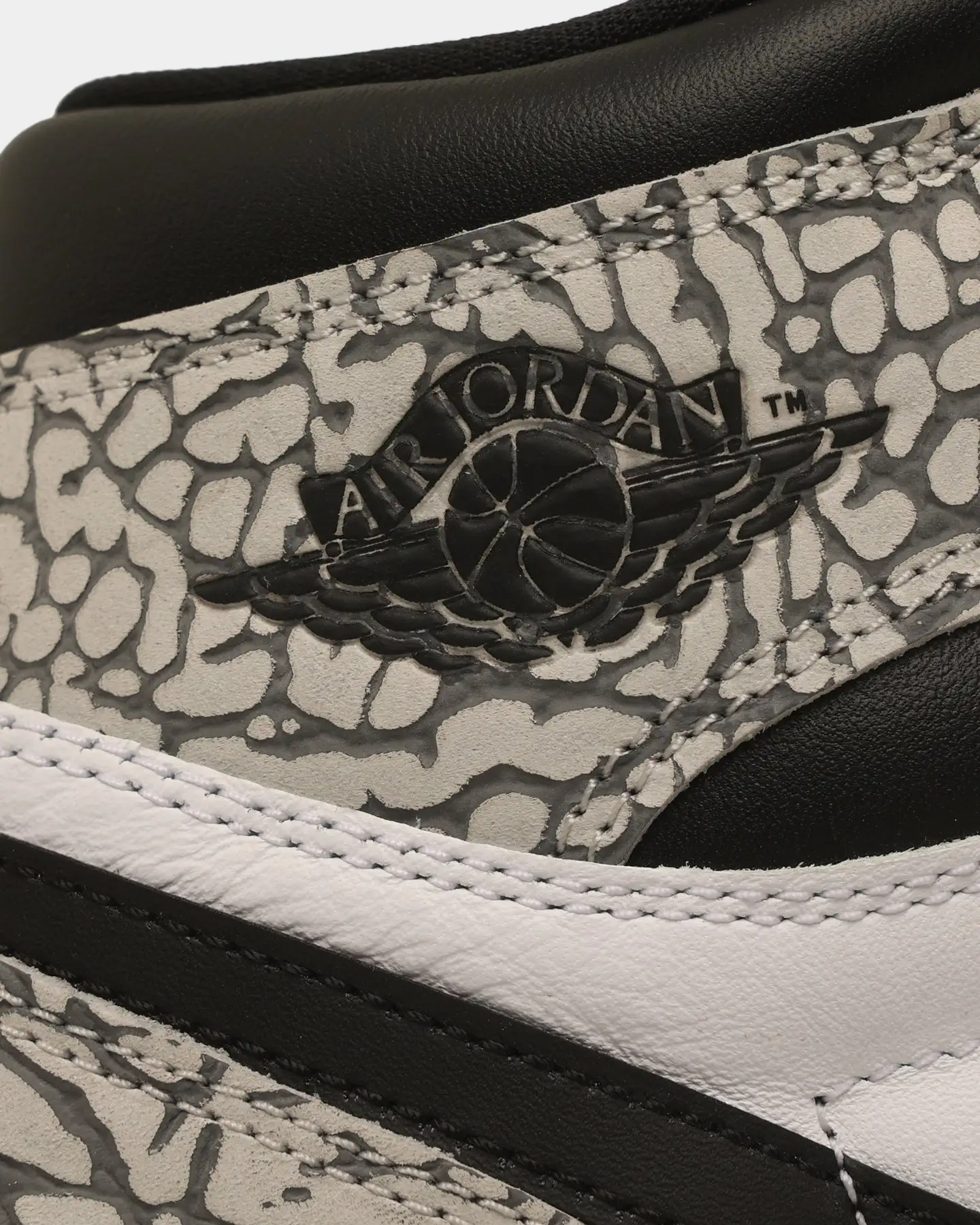 Jordan Air Jordan 1 Retro High OG "White Cement" Tech Grey/Muslin-Sail - Image 8
